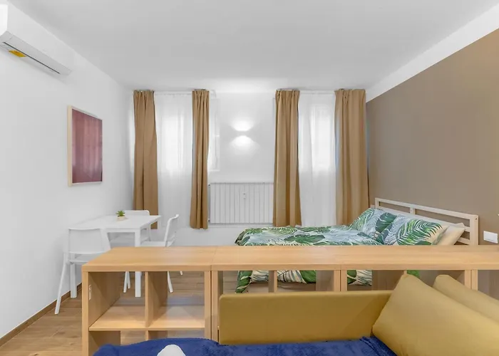 -duomo-darsena-mega * ميلان