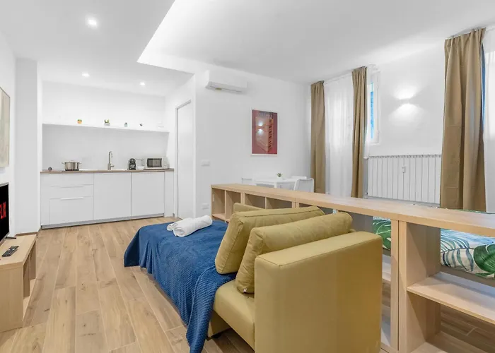 -duomo-darsena-mega ميلان